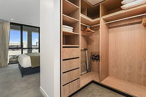 Chic contemporary in Wynyard Quarter