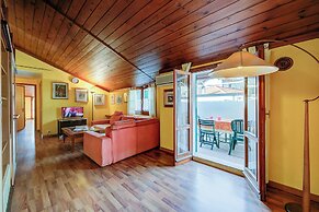 Cosy Loft 500m From Sea