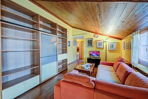 Cosy Loft 500m From Sea