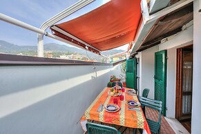 Cosy Loft 500m From Sea