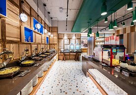 Royal Group Hotel  Xiong Zhong  Branch