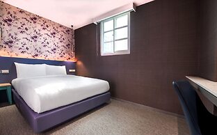 Royal Group Hotel  Xiong Zhong  Branch