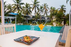 Foxoso La Beach Resort & Spa