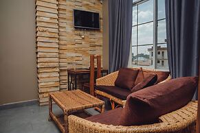 BML Highway Hotel