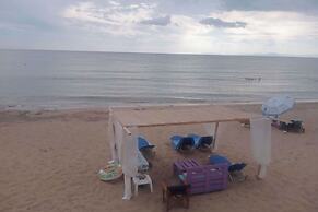 Maritinas Apartment Sea View