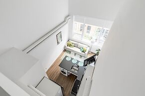 GLOBALSTAY. Dundurn Lofts. Free parking. Gym