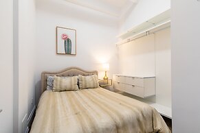 GLOBALSTAY. Dundurn Lofts. Free parking. Gym