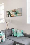 GLOBALSTAY. Dundurn Lofts. Free parking. Gym