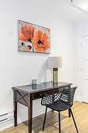 GLOBALSTAY. Dundurn Lofts. Free parking. Gym