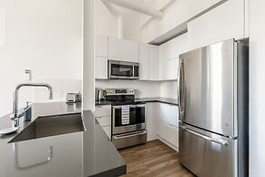 GLOBALSTAY. Dundurn Lofts. Free parking. Gym