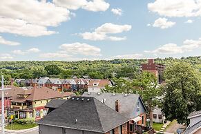 GLOBALSTAY. Dundurn Lofts. Free parking. Gym