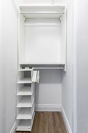 GLOBALSTAY. Dundurn Lofts. Free parking. Gym