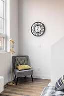 GLOBALSTAY. Dundurn Lofts. Free parking. Gym