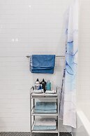 GLOBALSTAY. Dundurn Lofts. Free parking. Gym