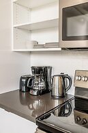 GLOBALSTAY. Dundurn Lofts. Free parking. Gym