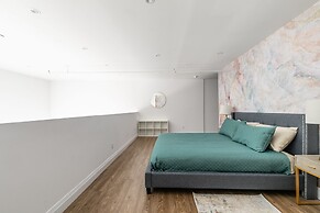 GLOBALSTAY. Dundurn Lofts. Free parking. Gym