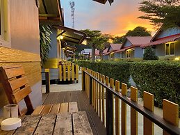 Phi Phi Ba Kao Bay Resort