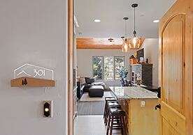 Modern Condo - EV Charger - SM 301 by Bear Valley Vacation Rentals