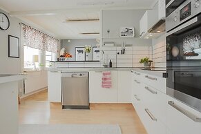 RIBO Apartment Arctic - Hostel