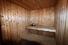 RIBO Apartment Arctic - Hostel