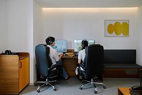 Moor Hotel by Aank Mokpo