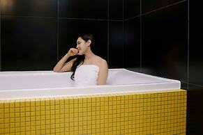 Moor Hotel by Aank Mokpo