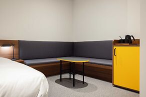 Moor Hotel by Aank Mokpo