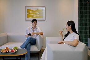 Moor Hotel by Aank Mokpo