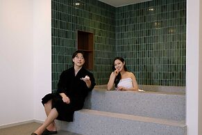 Moor Hotel by Aank Mokpo