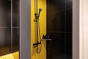 Moor Hotel by Aank Mokpo