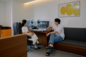 Moor Hotel by Aank Mokpo