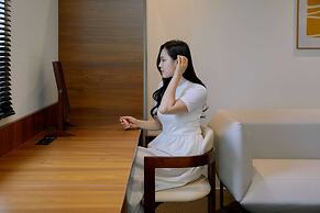 Moor Hotel by Aank Mokpo