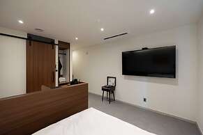 Moor Hotel by Aank Mokpo