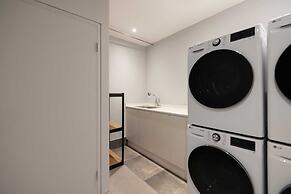 Moor Hotel by Aank Mokpo