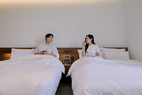 Moor Hotel by Aank Mokpo