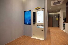 Moor Hotel by Aank Mokpo