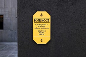 Moor Hotel by Aank Mokpo
