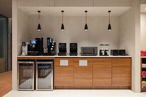 Moor Hotel by Aank Mokpo