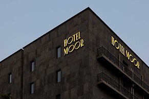 Moor Hotel by Aank Mokpo