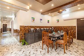 Treebo Srishti Vaikunth With Mountain View