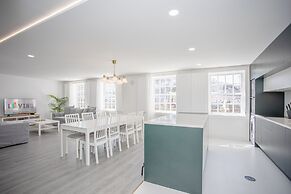 Liiiving - Ribeira Riverside Apartment