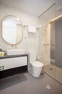 Liiiving - Ribeira Riverside Apartment