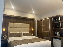 Hotel Cataleya BV