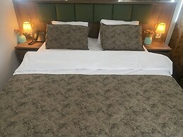 Hotel Cataleya BV
