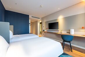 Holiday Inn Express Xinji City Center by IHG