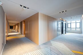 Holiday Inn Express Xinji City Center by IHG