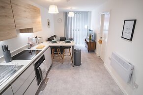 Birtin Works Apartments - Brand New - City Centre