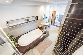 Venus Apartments - Parliament I