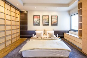 Venus Apartments - Parliament I