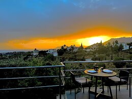 Marbella Boutique Art